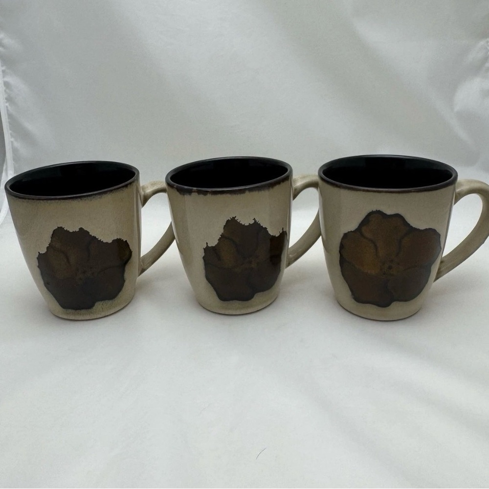 VTG Pfaltzgraff Painted Poppies Stoneware Coffee Mugs Set of 3